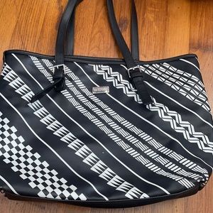 Hawaii’s finest purse.